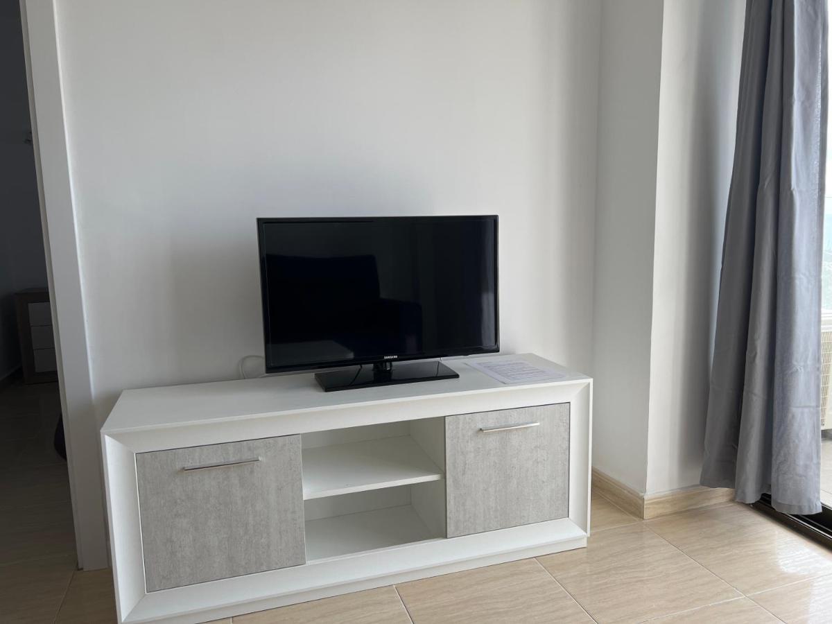 Apartment Sol Carihuela Torremolinos Exterior photo